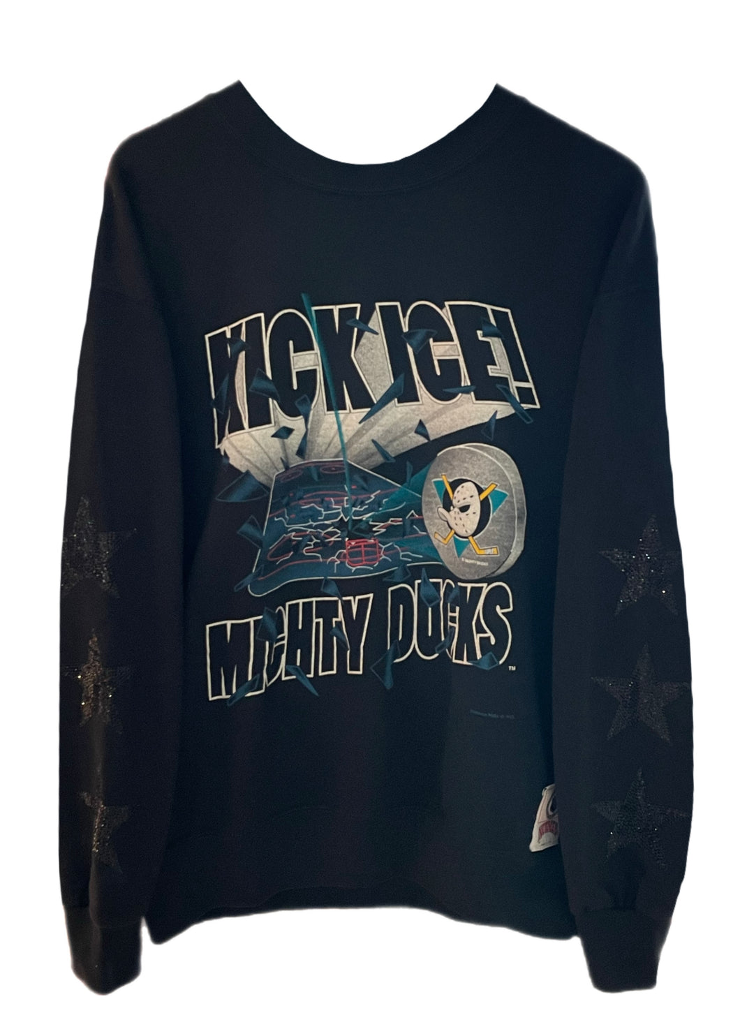 Anaheim Ducks, Hockey One of a KIND Vintage “Mighty Ducks” Rare Find Sweatshirt with Three Black Crystal Star Design