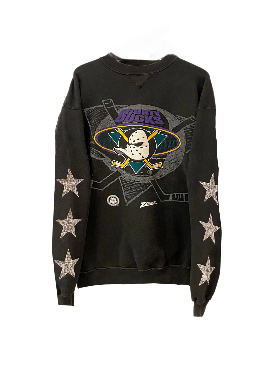 Anaheim Ducks, Hockey One of a KIND Vintage Mighty Ducks “Rare Find” Sweatshirt with Three Crystal Star Design.
