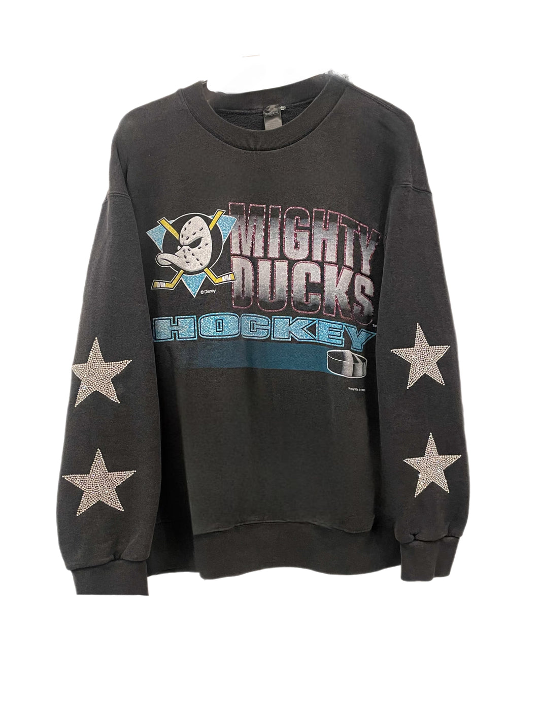 Anaheim Ducks, Hockey One of a KIND Vintage Mighty Ducks “Rare Find” Sweatshirt with Crystal Star Design.