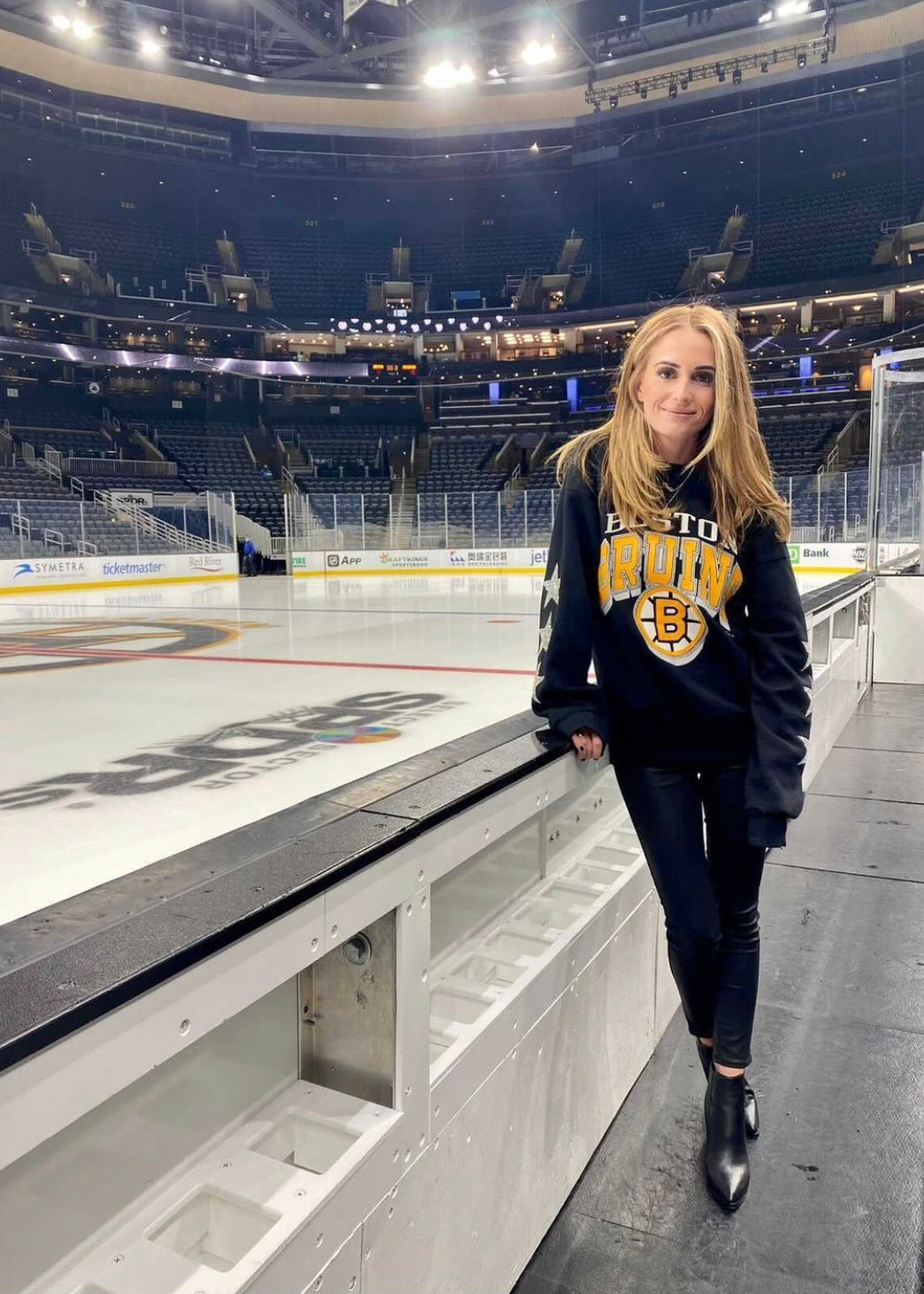 Boston Bruins, NHL One of a KIND Vintage Sweatshirt with Crystal Stars –  ShopCrystalRags