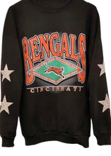 Load image into Gallery viewer, Cincinnati Bengals, NFL One of a KIND Vintage Sweatshirt with Crystal Star Design
