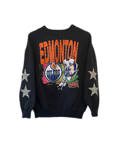 Load image into Gallery viewer, Edmonton Oilers, NHL One of a KIND Vintage Sweatshirt with Crystal Stars Design
