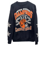 Load image into Gallery viewer, Cincinnati Bengals, NFL One of a KIND Vintage ”Rare Find” Sweatshirt with Crystal Star Design
