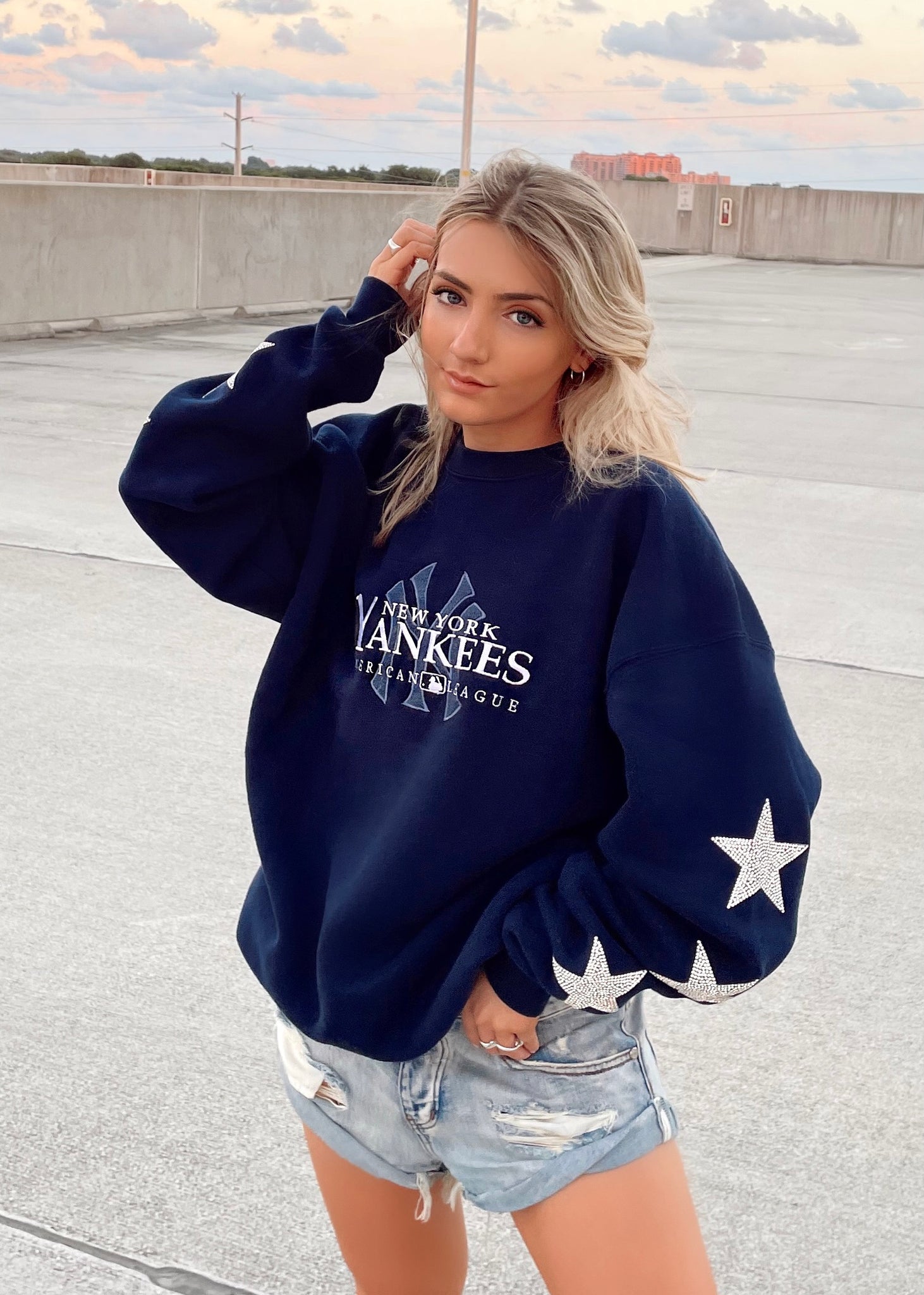 ShopCrystalRags NY Yankees, MLB One of A Kind Vintage Sweatshirt with Overall Swarovski Crystals on The Sleeves